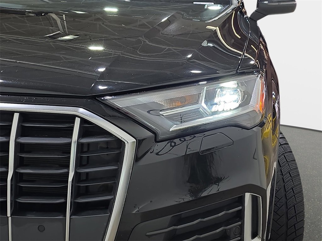 Used 2023 Audi Q7 2.0T Premium w/ Towing Package image 31