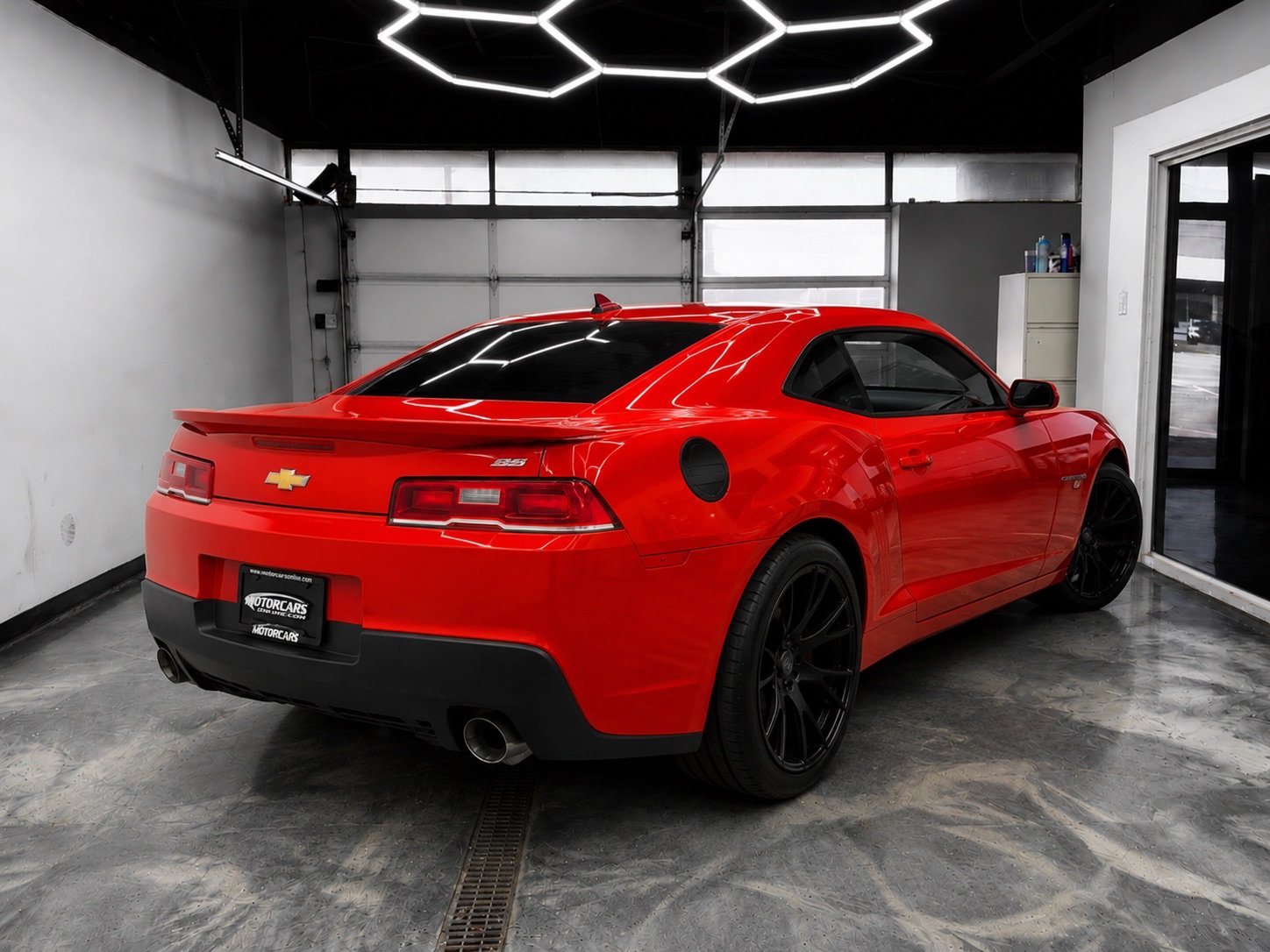 Used 2014 Chevrolet Camaro SS RWD image 8