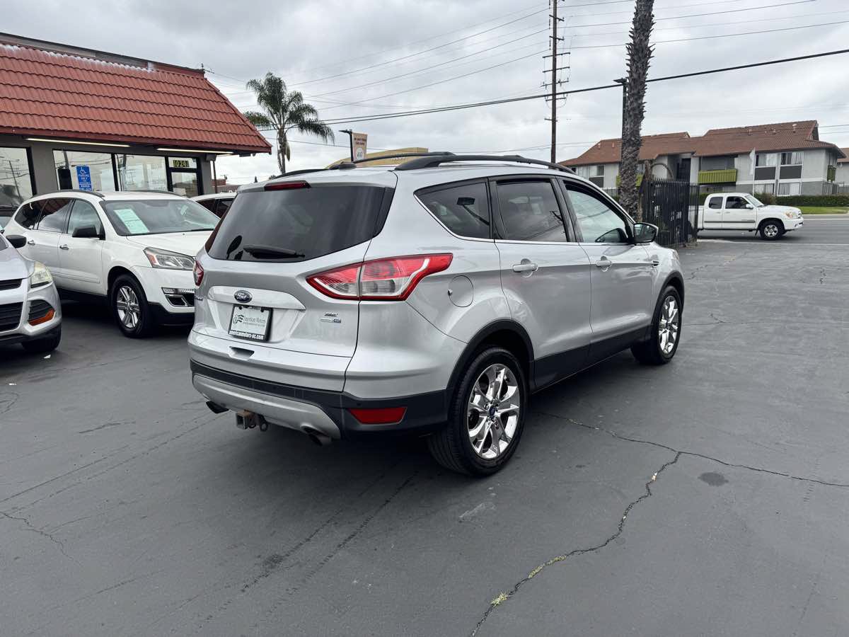 Used 2016 Ford Escape SE w/ SE Leather Comfort Package AWD/4WD image 6