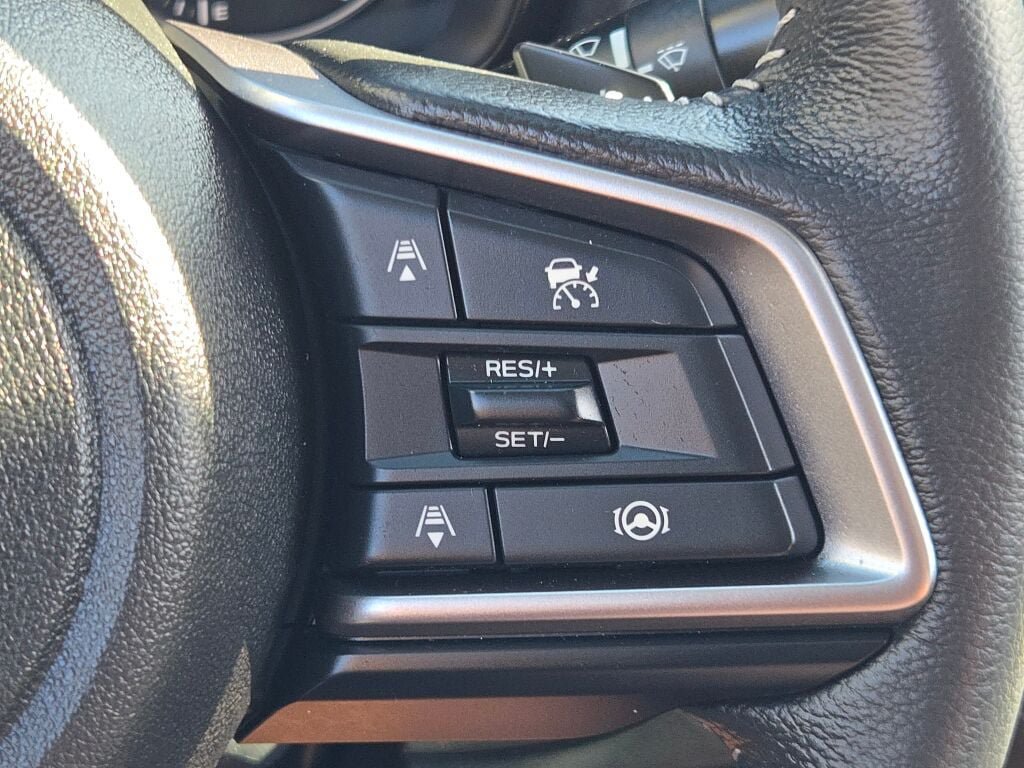 Used 2025 Subaru Legacy Premium AWD/4WD image 36
