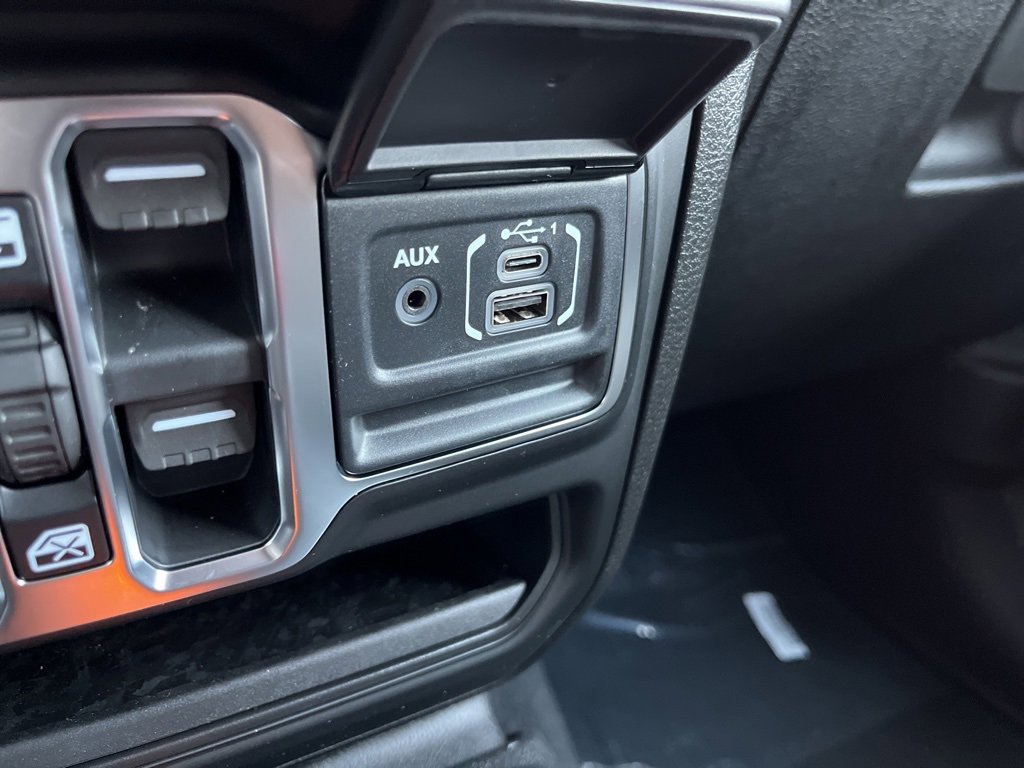 New 2026 Jeep Gladiator Sport image 36