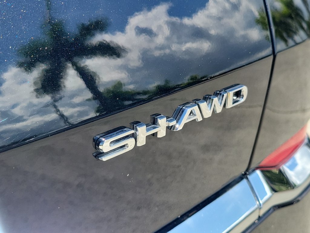 Certified 2025 Acura MDX SH-AWD image 9