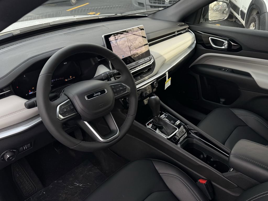 New 2026 Jeep Compass Limited w/ Sun, Sound & Navigation Group image 12