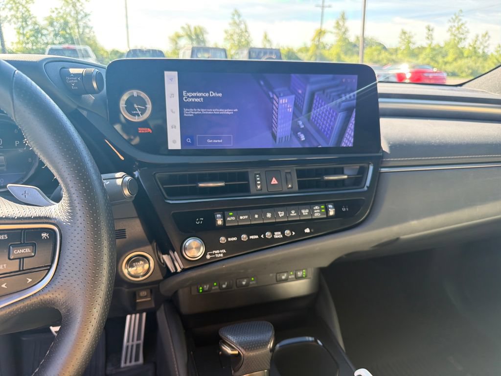 Used 2025 Lexus ES 350 F Sport FWD image 19