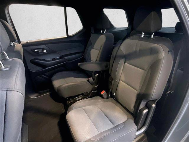 Used 2023 Chevrolet Traverse LT FWD image 27