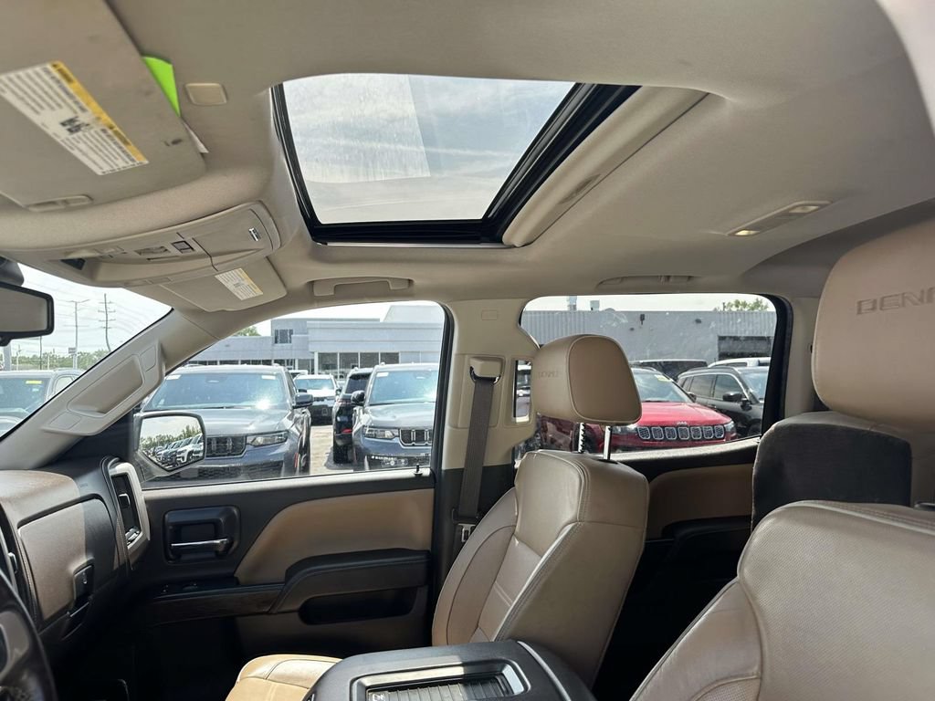 Used 2018 GMC Sierra 1500 Denali AWD/4WD image 22