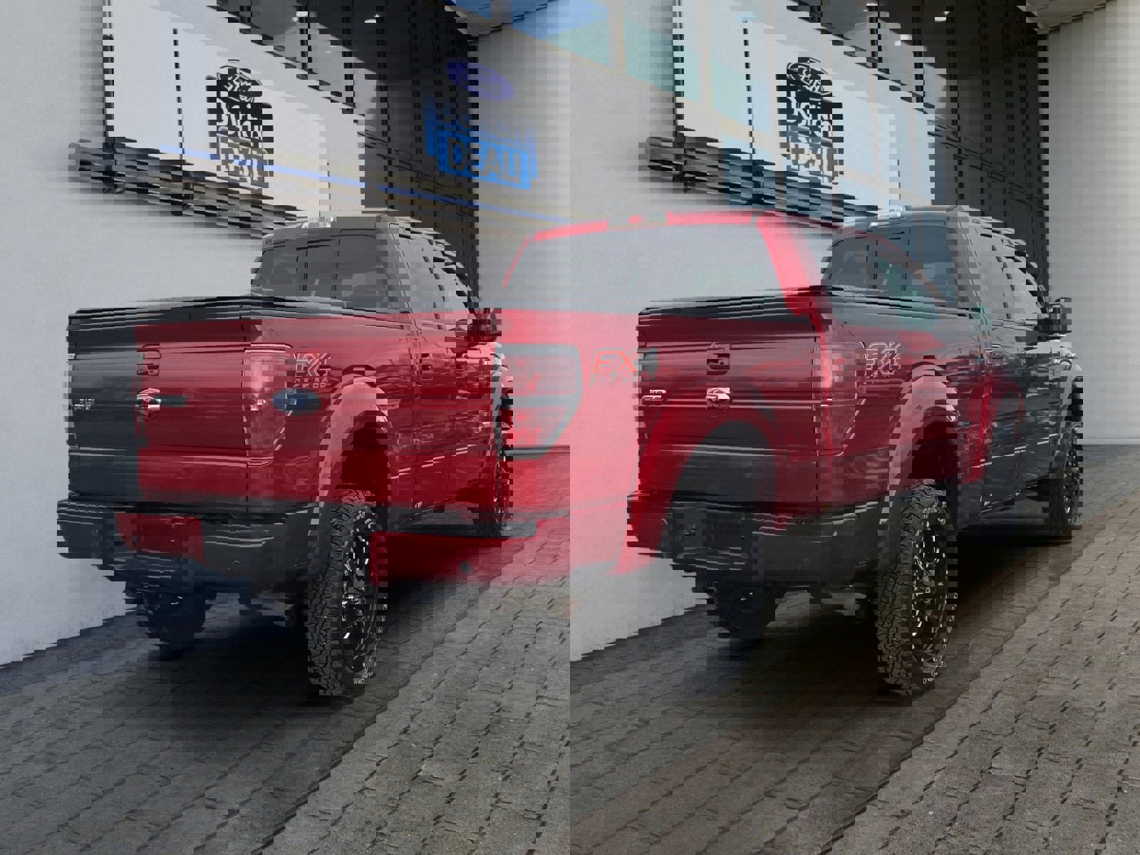 Used 2013 Ford F150 FX4 w/ Luxury Equipment Group image 3