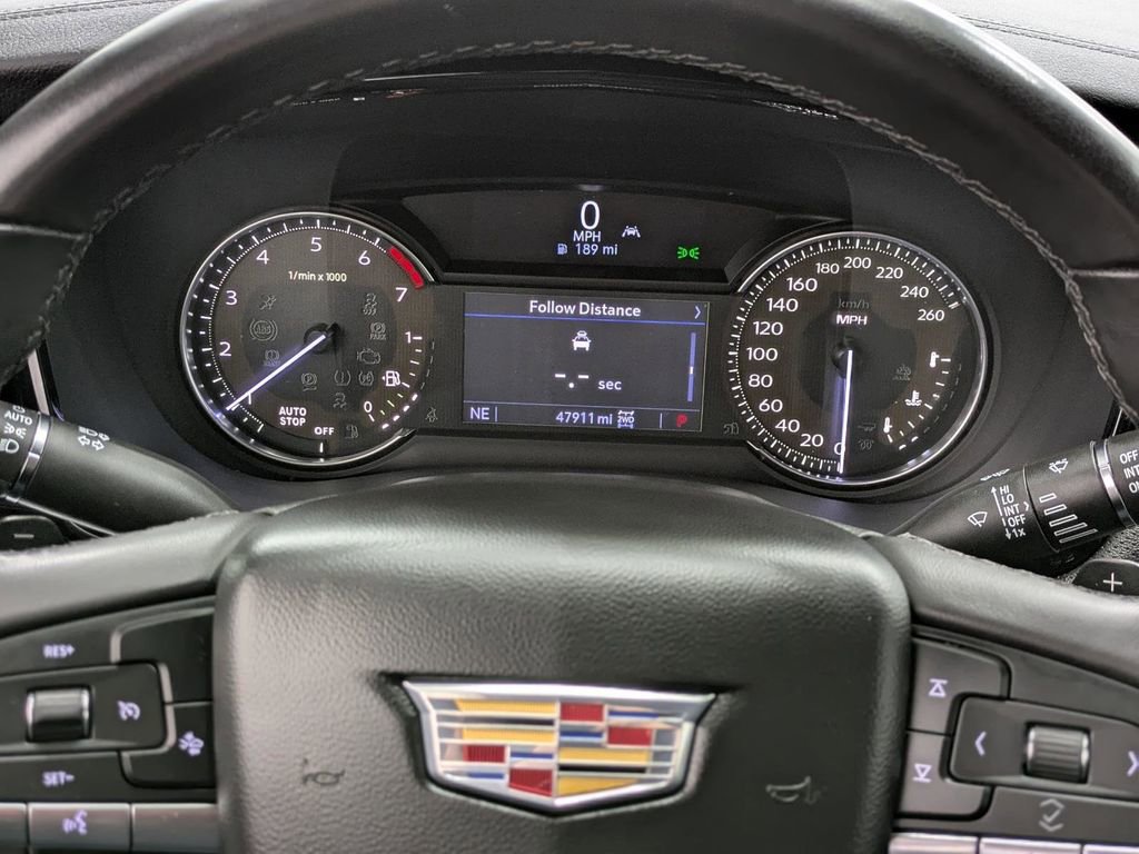 Used 2023 Cadillac XT6 Luxury image 29