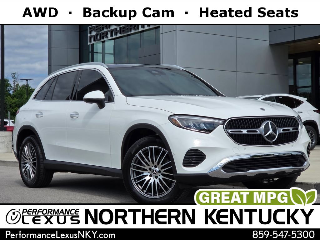 Used 2025 Mercedes-Benz GLC 300 4MATIC image 1
