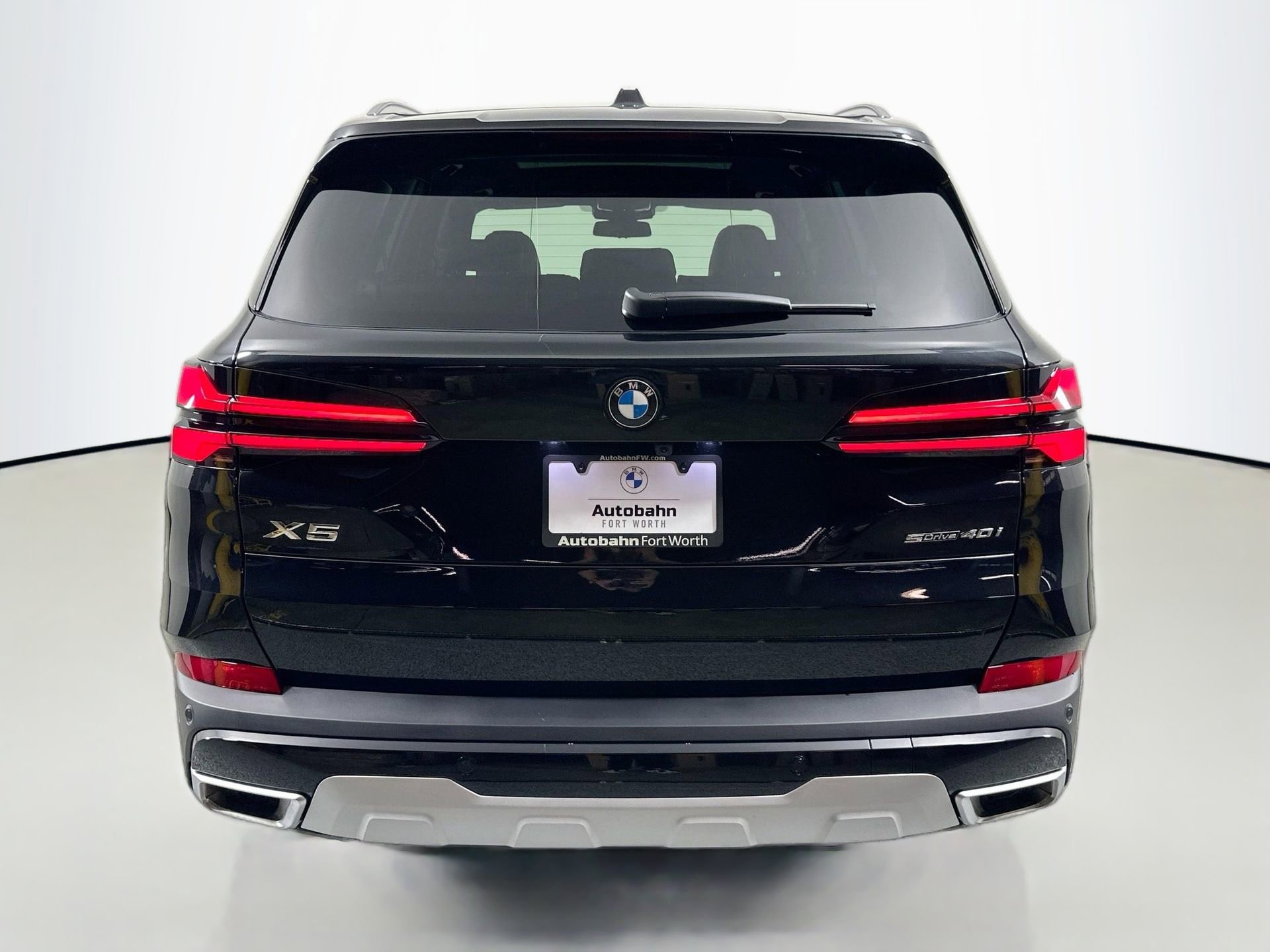 New 2026 BMW X5 sDrive40i image 6