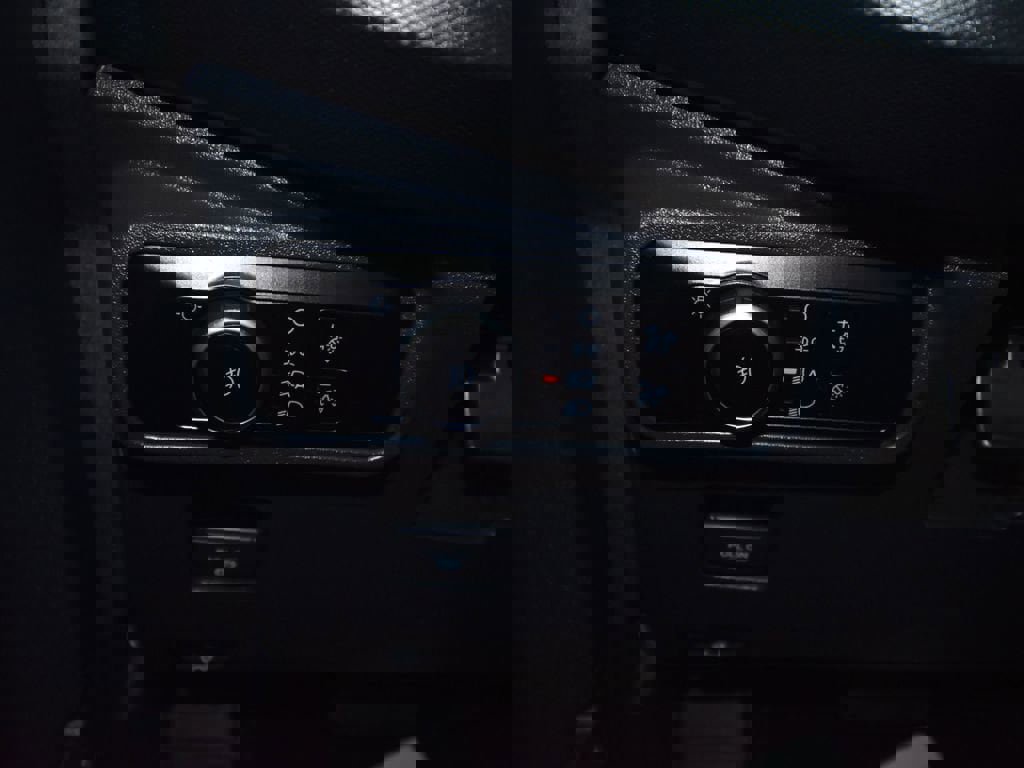 Used 2023 Ford Bronco Outer Banks image 16