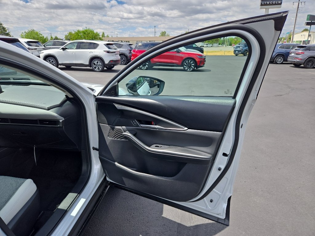 New 2026 MAZDA CX-30 Aire Edition AWD/4WD image 18