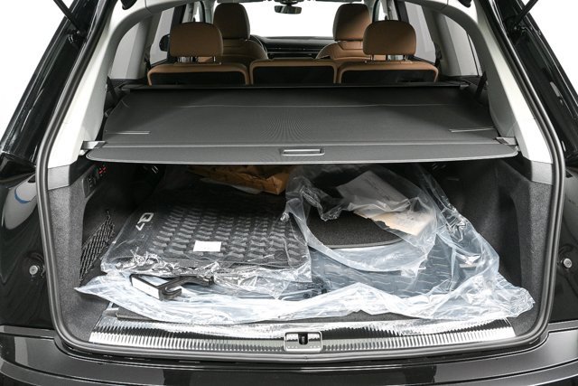 New 2025 Audi Q7 3.0T Premium Plus image 29
