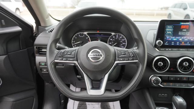 Used 2023 Nissan Sentra SV image 24