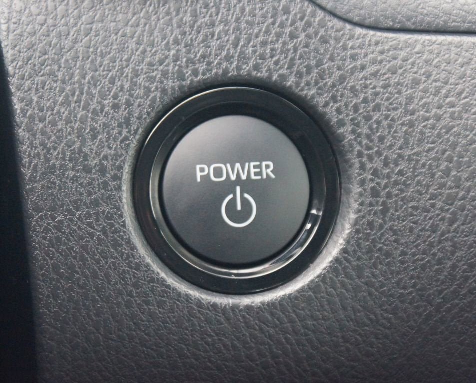Used 2026 Toyota Camry SE FWD image 8