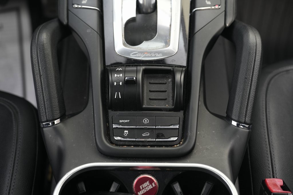 Used 2012 Porsche Cayenne image 45