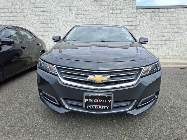 Used 2019 Chevrolet Impala LT FWD image 2