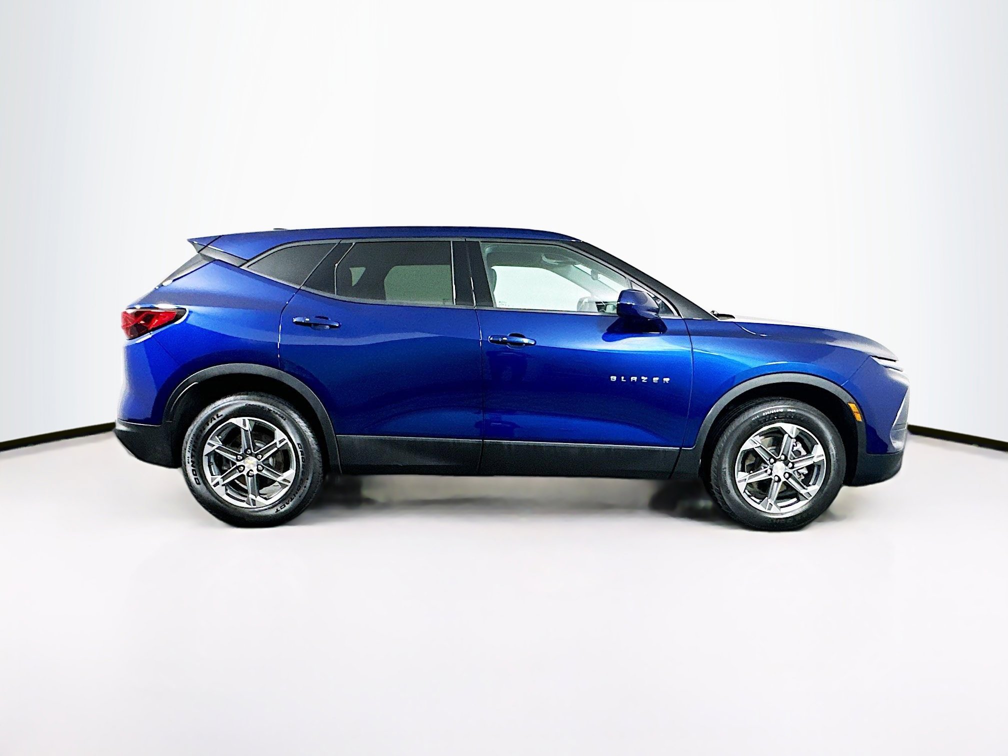 Used 2023 Chevrolet Blazer LT image 10