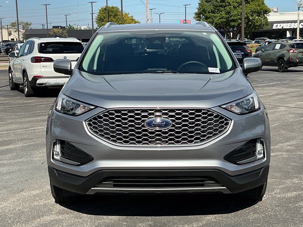 Used 2024 Ford Edge SEL w/ Convenience Package AWD/4WD image 8