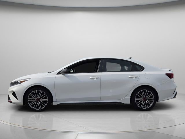 Used 2024 Kia Forte GT FWD image 3