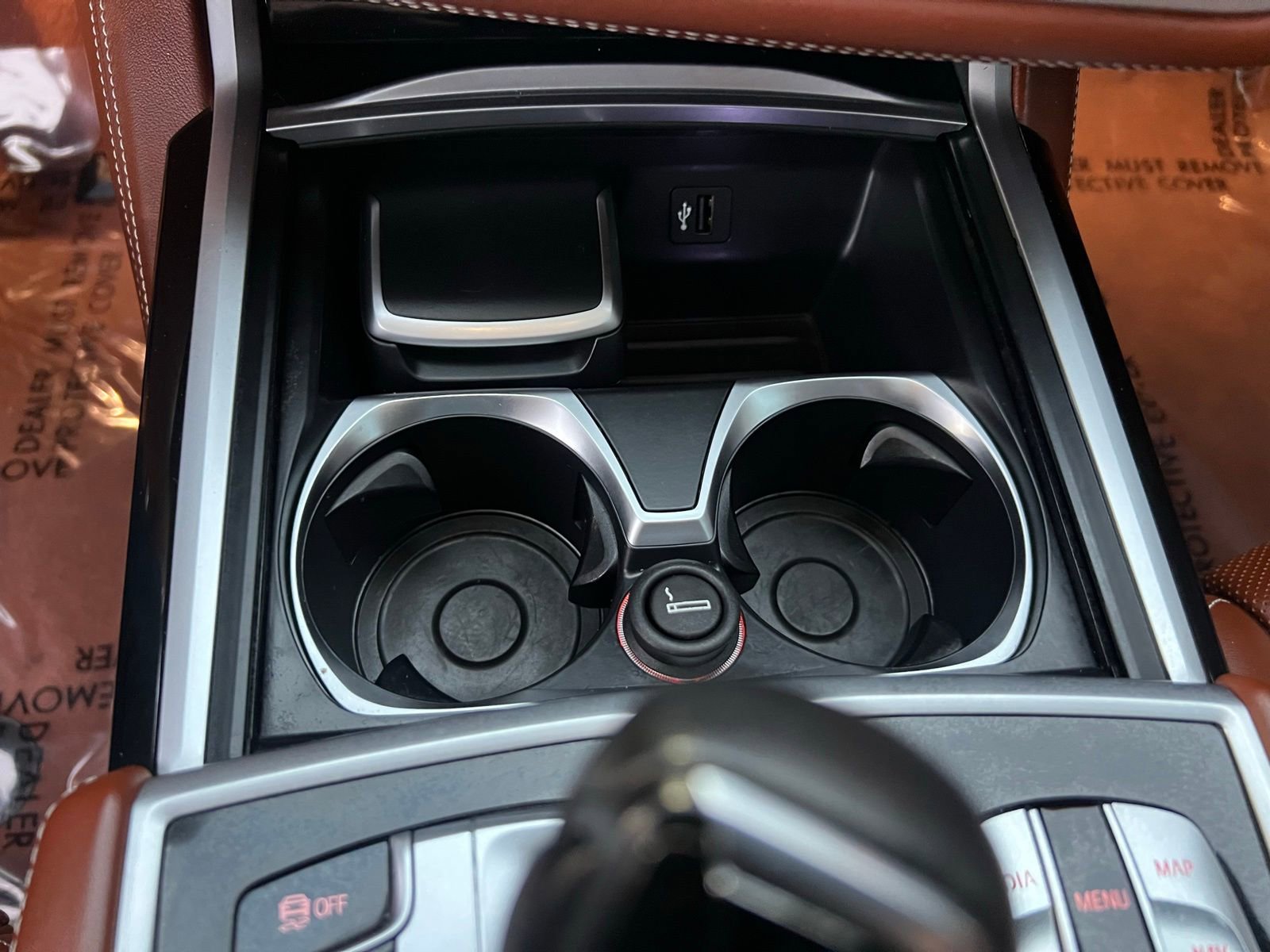 Used 2018 BMW 750i image 37