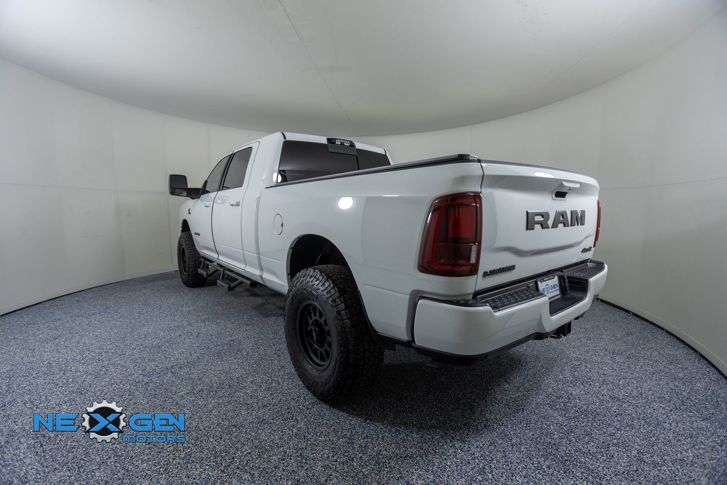 Used 2025 RAM 3500 Laramie w/ Night Edition image 5