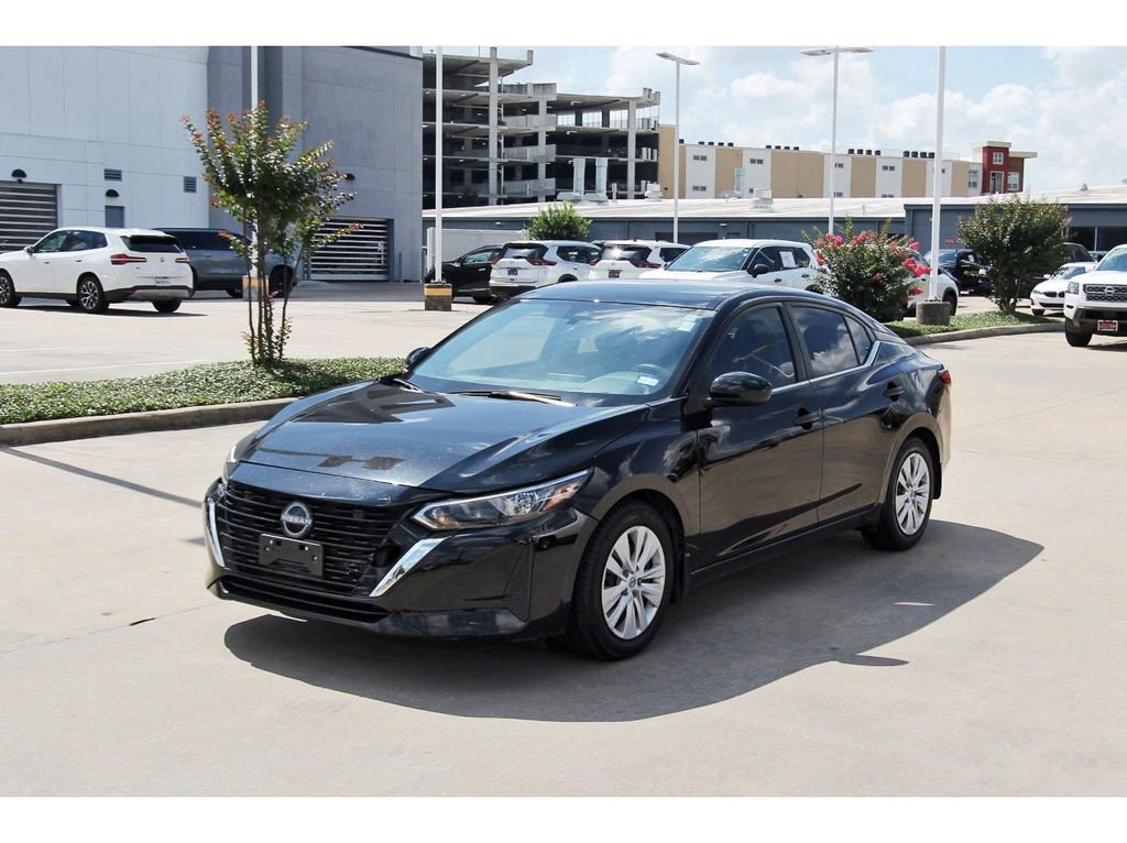 Used 2024 Nissan Sentra S w/ Trunk Package FWD image 2