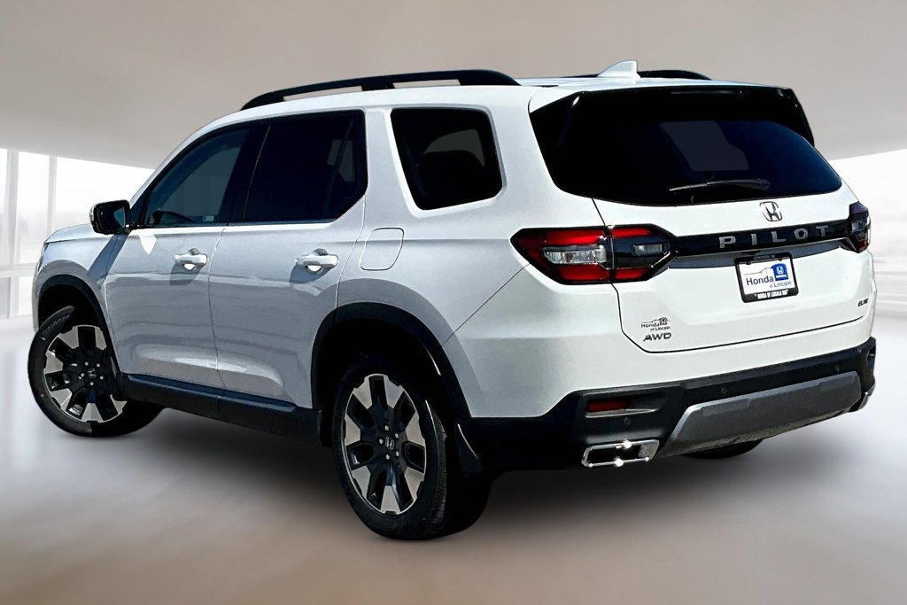 New 2026 Honda Pilot Elite image 3