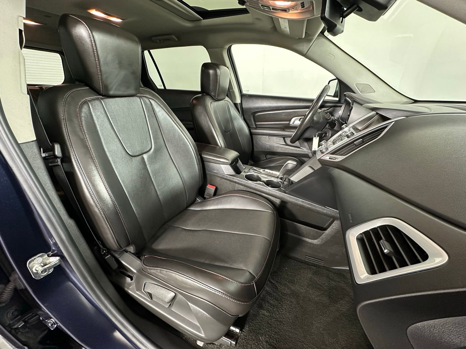 Used 2015 GMC Terrain SLT w/ Open Road Package image 6