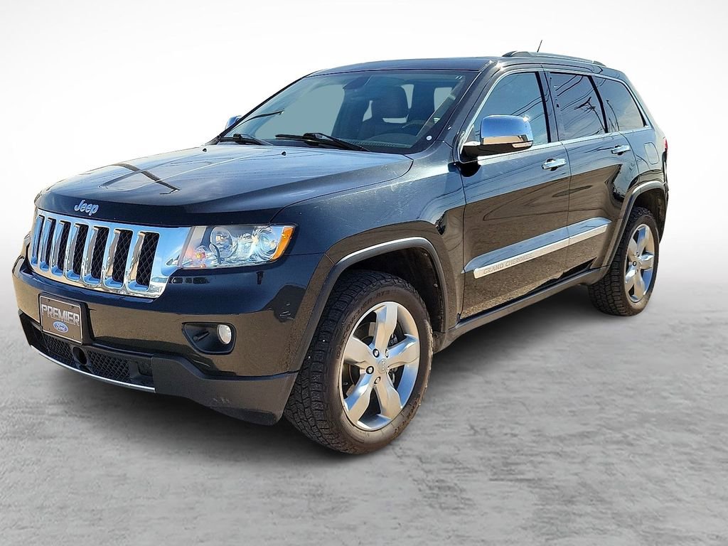 Used 2013 Jeep Grand Cherokee Overland w/ Advance Technology Group AWD/4WD image 5