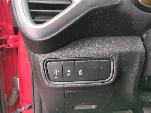Used 2023 Kia Soul LX FWD image 16