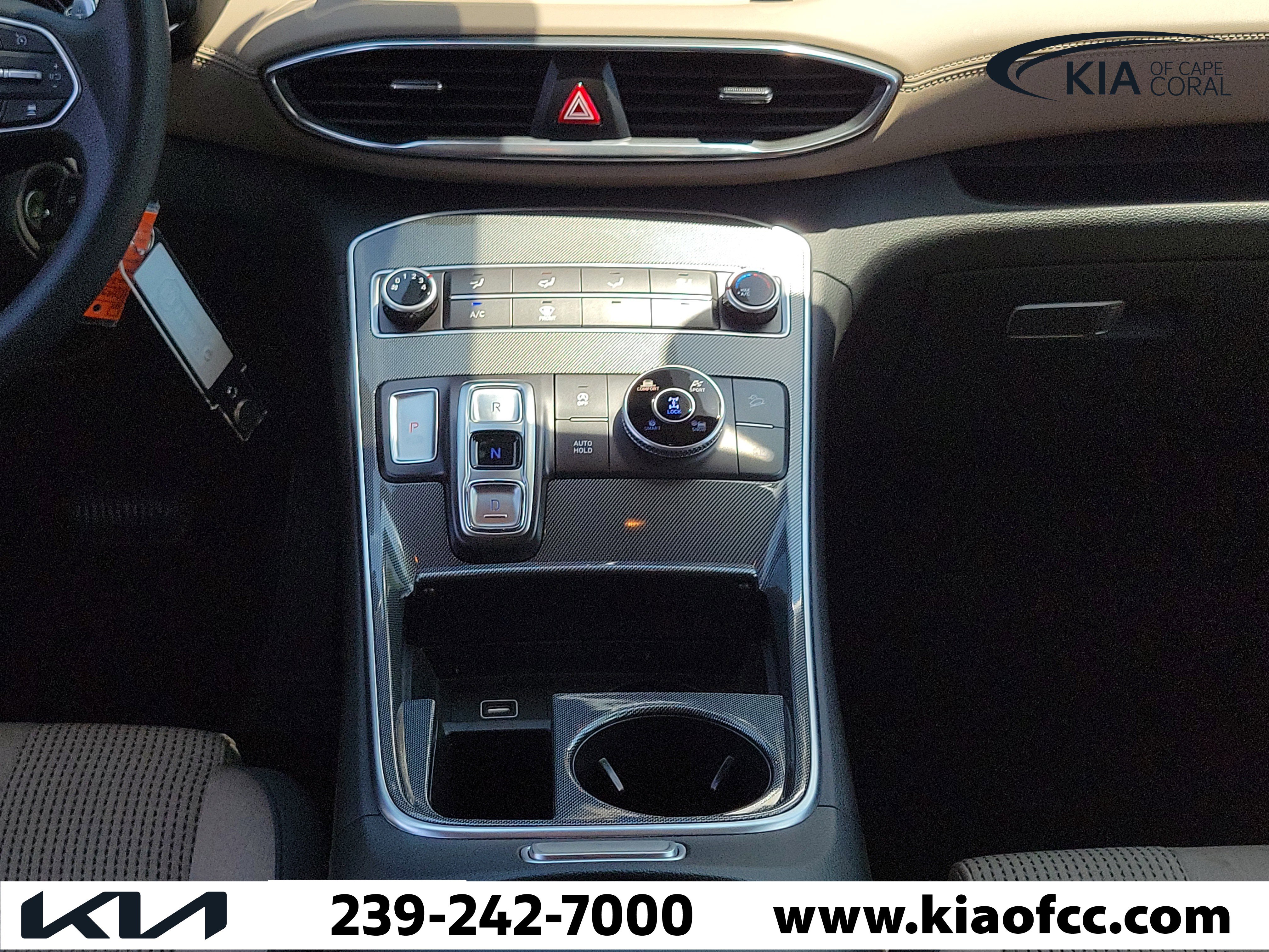 Used 2023 Hyundai Santa Fe SE w/ Cargo Package AWD/4WD image 19