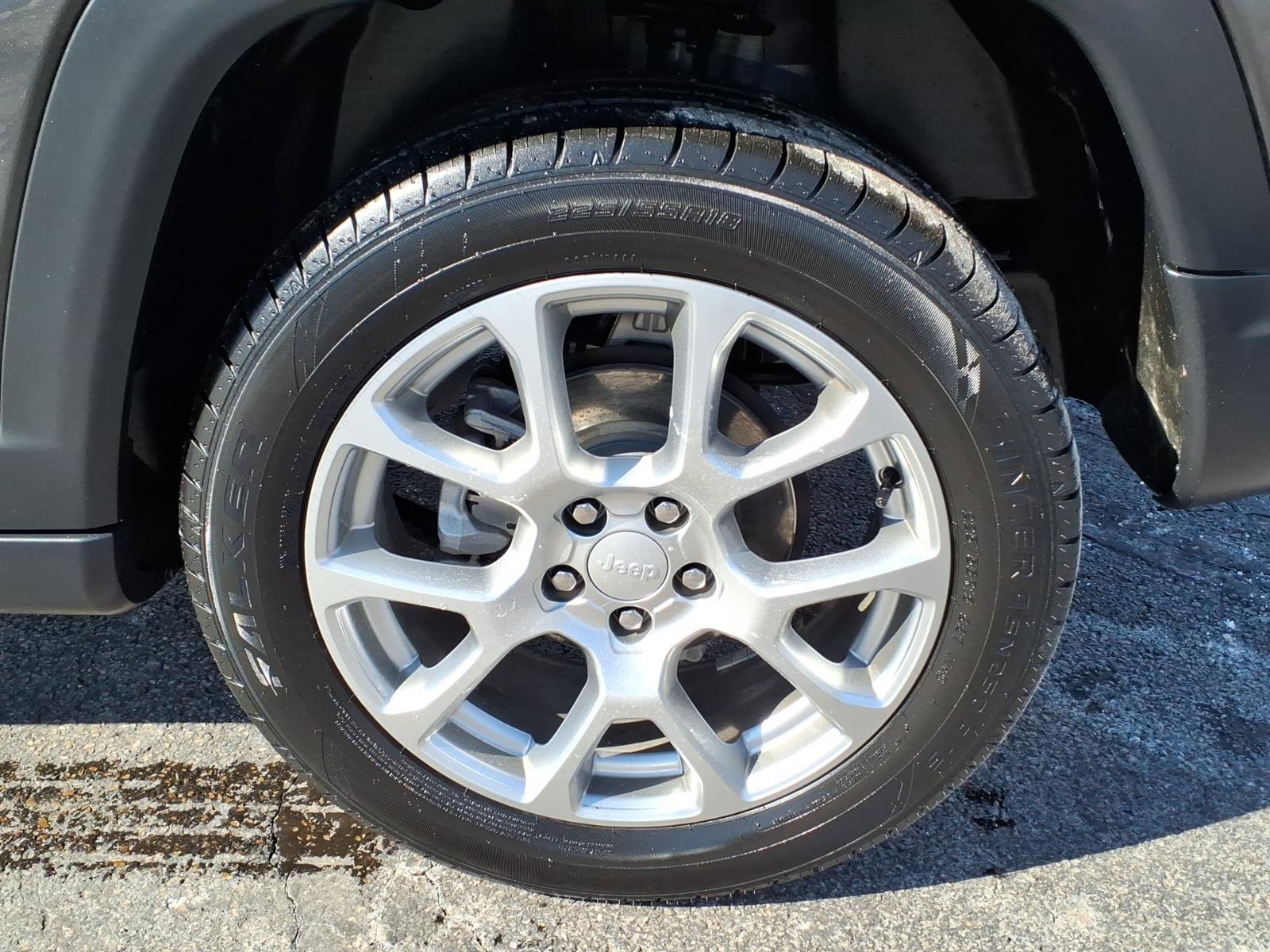 Certified 2023 Jeep Compass Latitude image 6