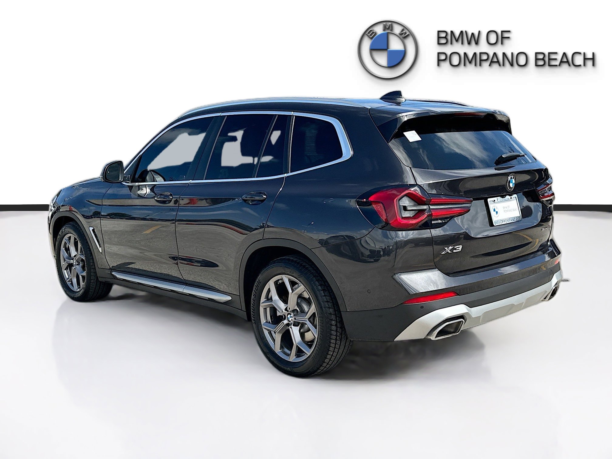 Used 2023 BMW X3 sDrive30i w/ Convenience Package w/ZPA image 5
