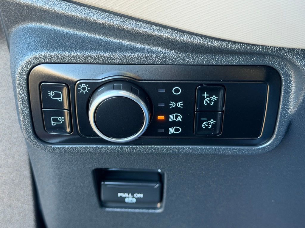 Used 2023 Ford Bronco Wildtrak image 29