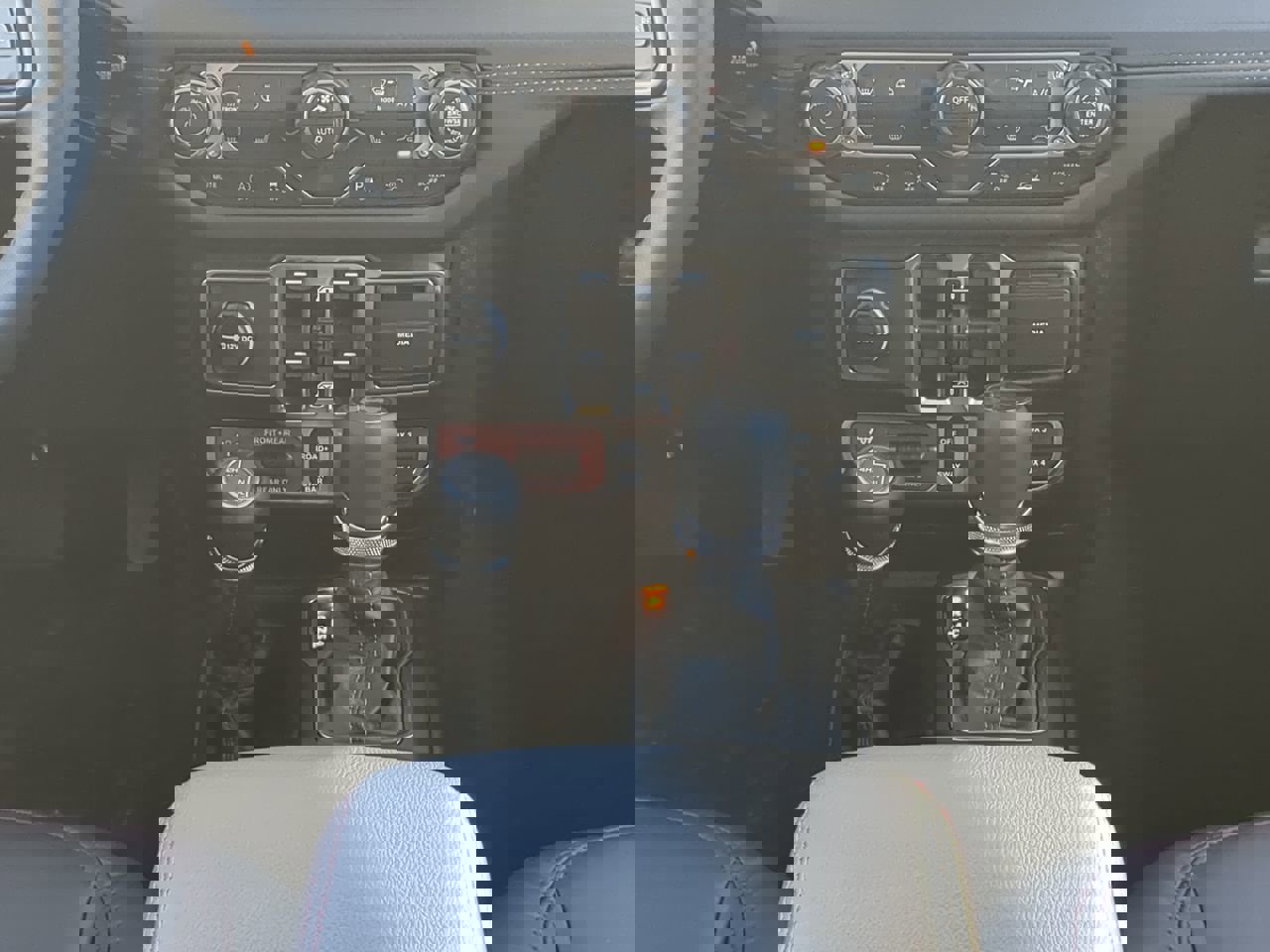 New 2026 Jeep Wrangler Unlimited Rubicon w/ Safety Group image 17