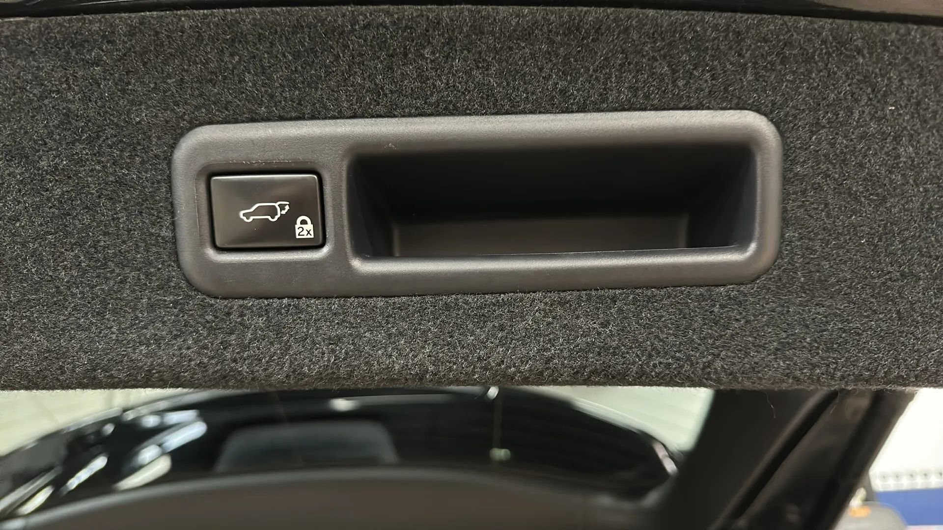 Used 2018 Lexus RX 350L AWD image 18