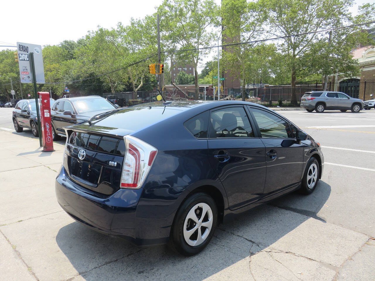 Used 2013 Toyota Prius Three FWD image 4