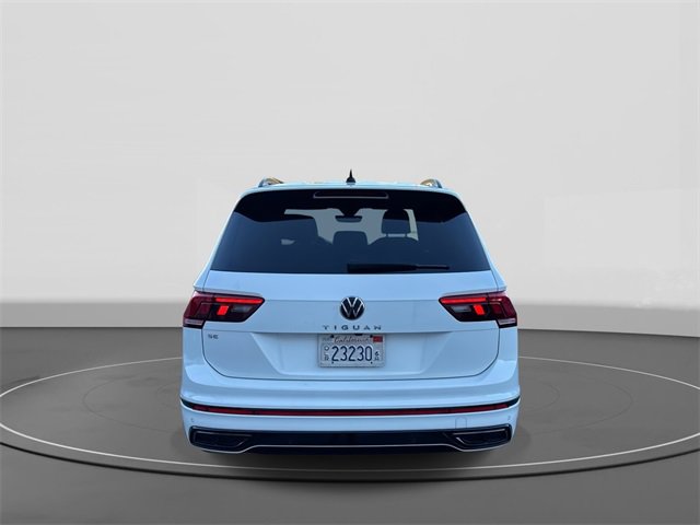 Certified 2022 Volkswagen Tiguan SE R-Line image 4