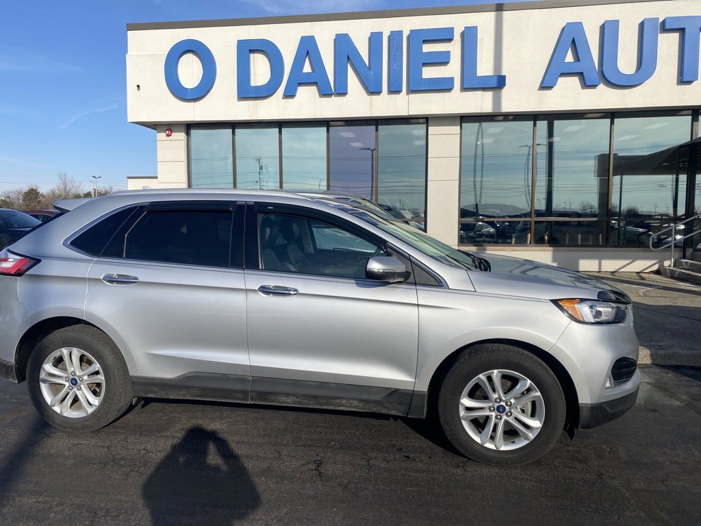 Used 2019 Ford Edge SEL w/ Equipment Group 201A image 21