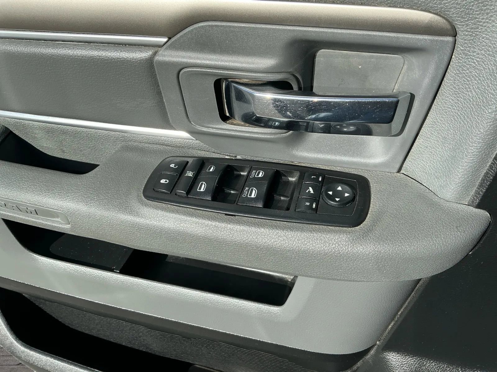 Used 2014 RAM 1500 Big Horn image 11