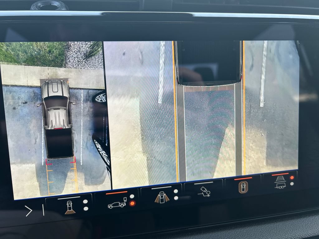 Certified 2025 GMC Sierra 2500 AT4 AWD/4WD image 30