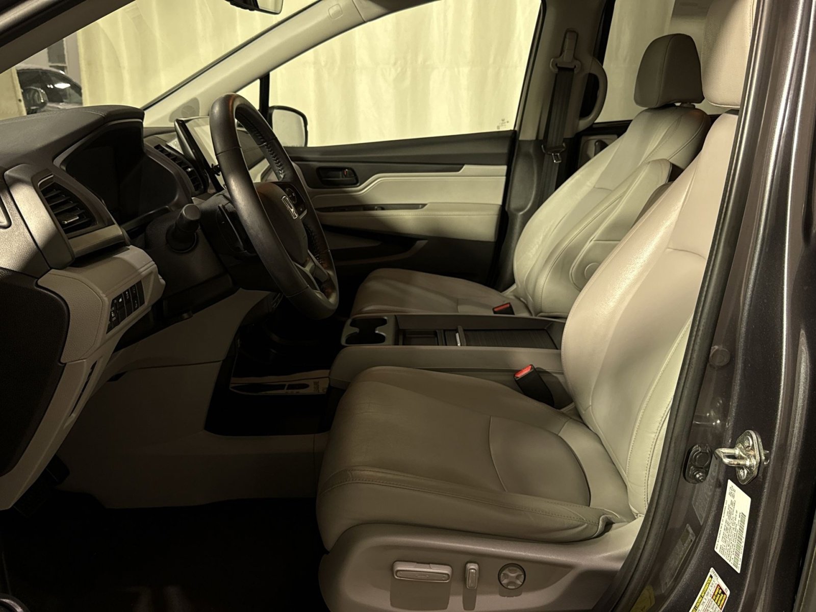 Used 2019 Honda Odyssey EX-L image 26