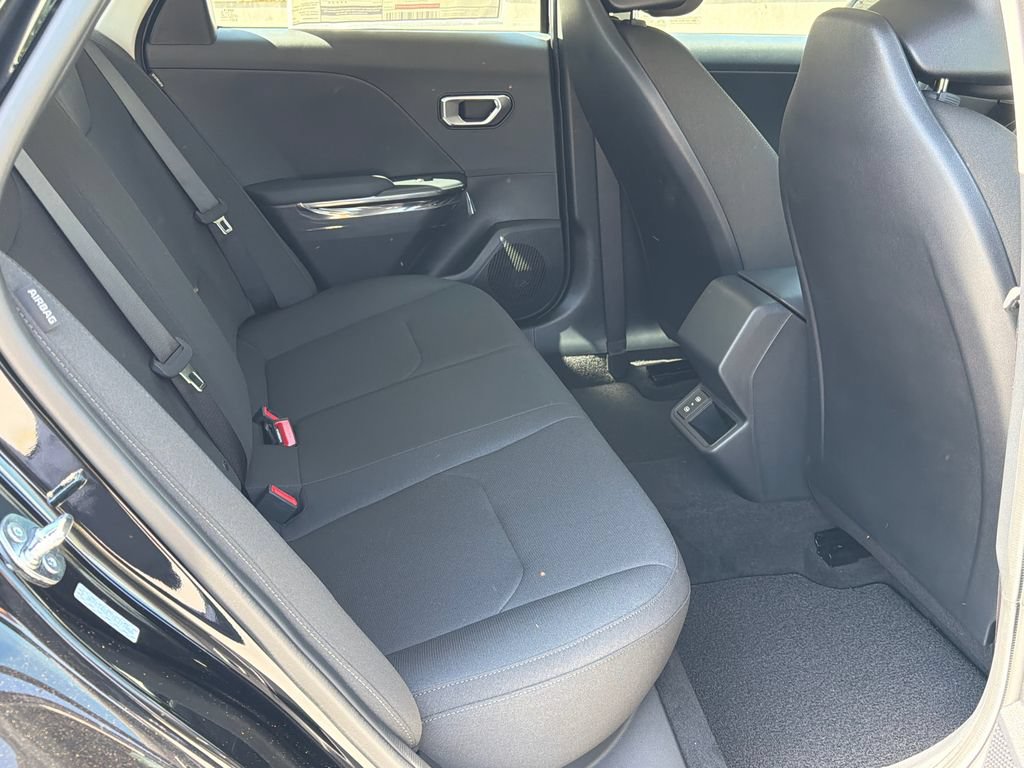 New 2026 Kia K4 FWD image 12
