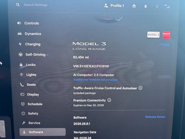 Used 2018 Tesla Model 3 Long Range RWD image 15
