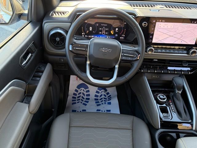 Used 2025 Chevrolet Colorado ZR2 w/ Technology Package image 37