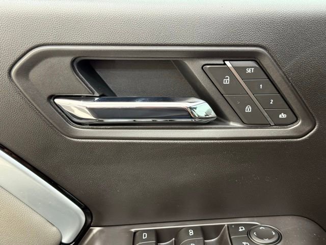 New 2026 Chevrolet Colorado ZR2 w/ ZR2 Bison Edition image 32