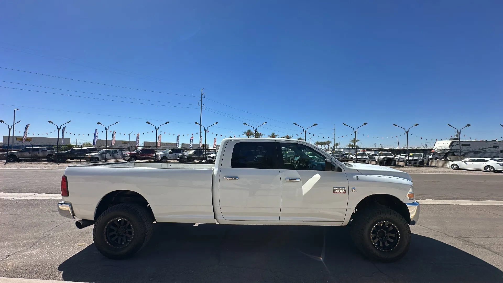 Used 2011 RAM 2500 SLT w/ Protection Group image 6