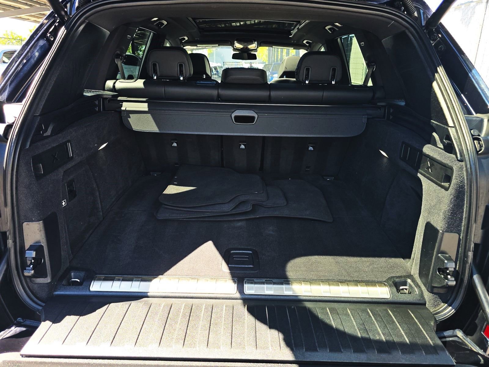 Used 2024 BMW X5 xDrive50e w/ M Sport Package image 13