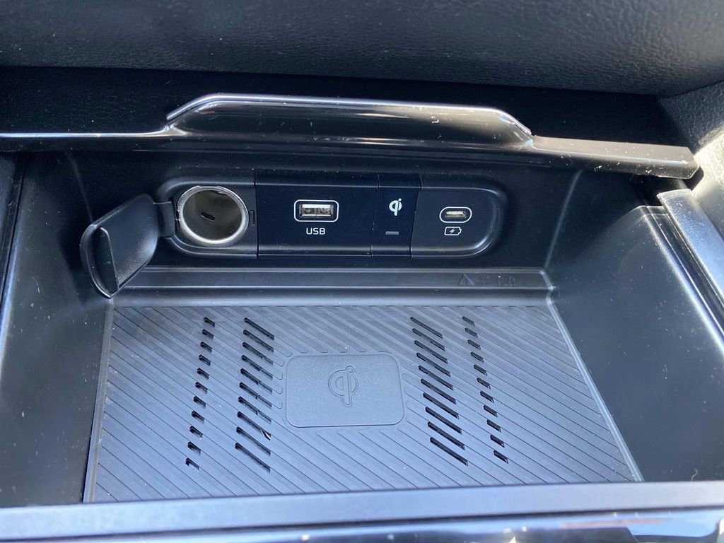 Used 2023 Kia Sportage SX Prestige image 17